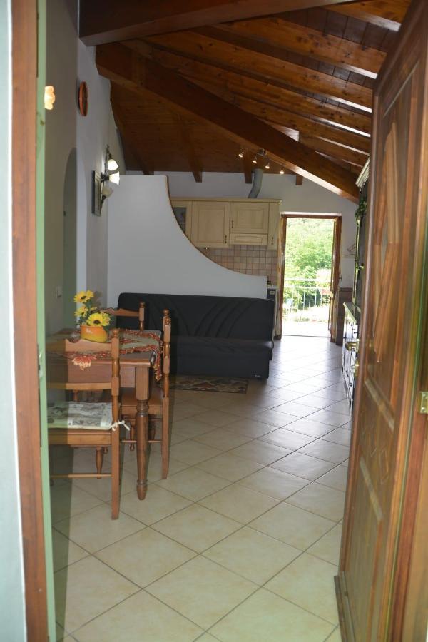 Agriturismo Ghirlanda Norma Rita Carrodano Inferiore Bagian luar foto